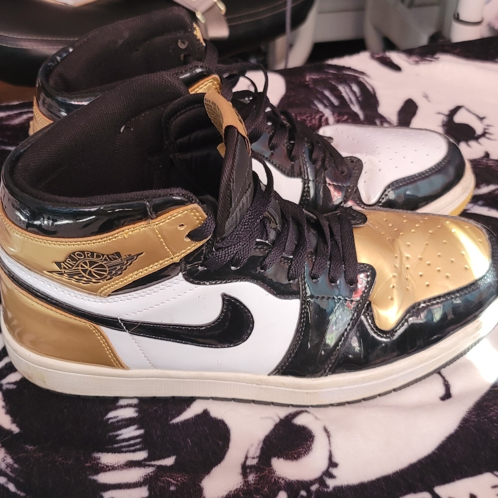Top 3 Gold. Air Jordan 1